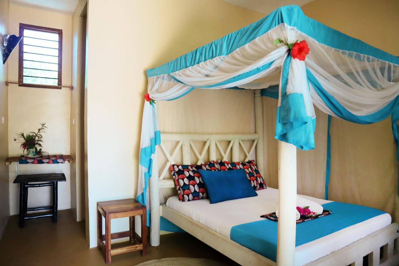 Darwesh Nyumba Lodge Нунгви Екстериор снимка