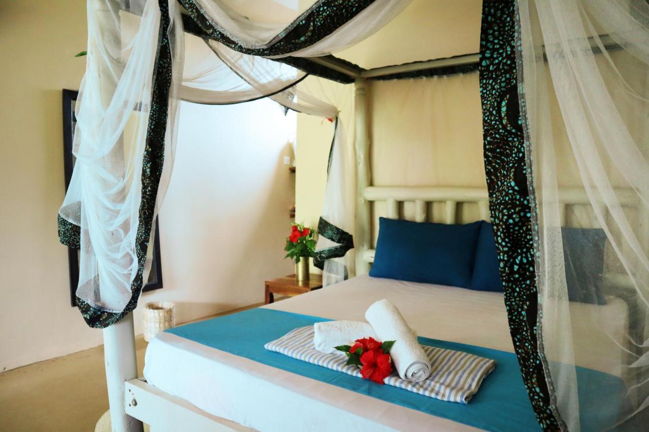Darwesh Nyumba Lodge Нунгви Екстериор снимка