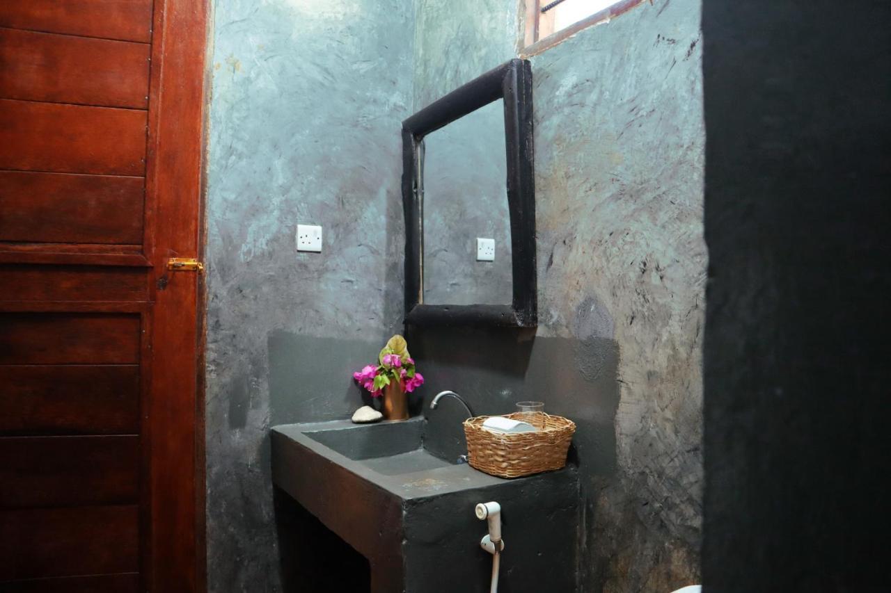 Darwesh Nyumba Lodge Нунгви Екстериор снимка